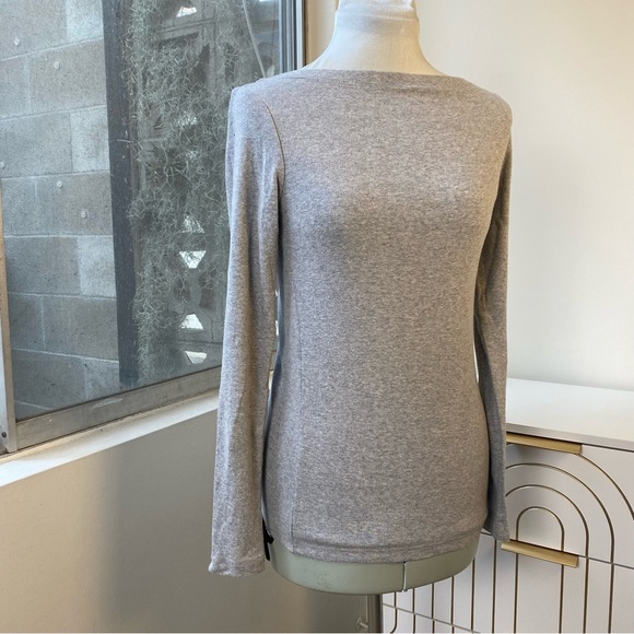 7 Piece Basics Bundle Soft Neutrals Elevated Essentials Longsleeves, XS / S Mix - Picture 7 of 16